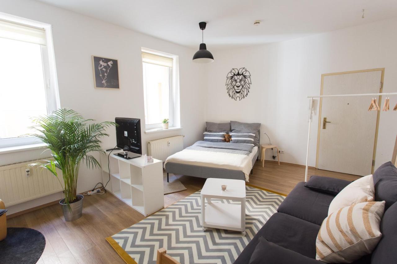 Fullhouse - Halle - T28 - Lion Apartment Exterior foto